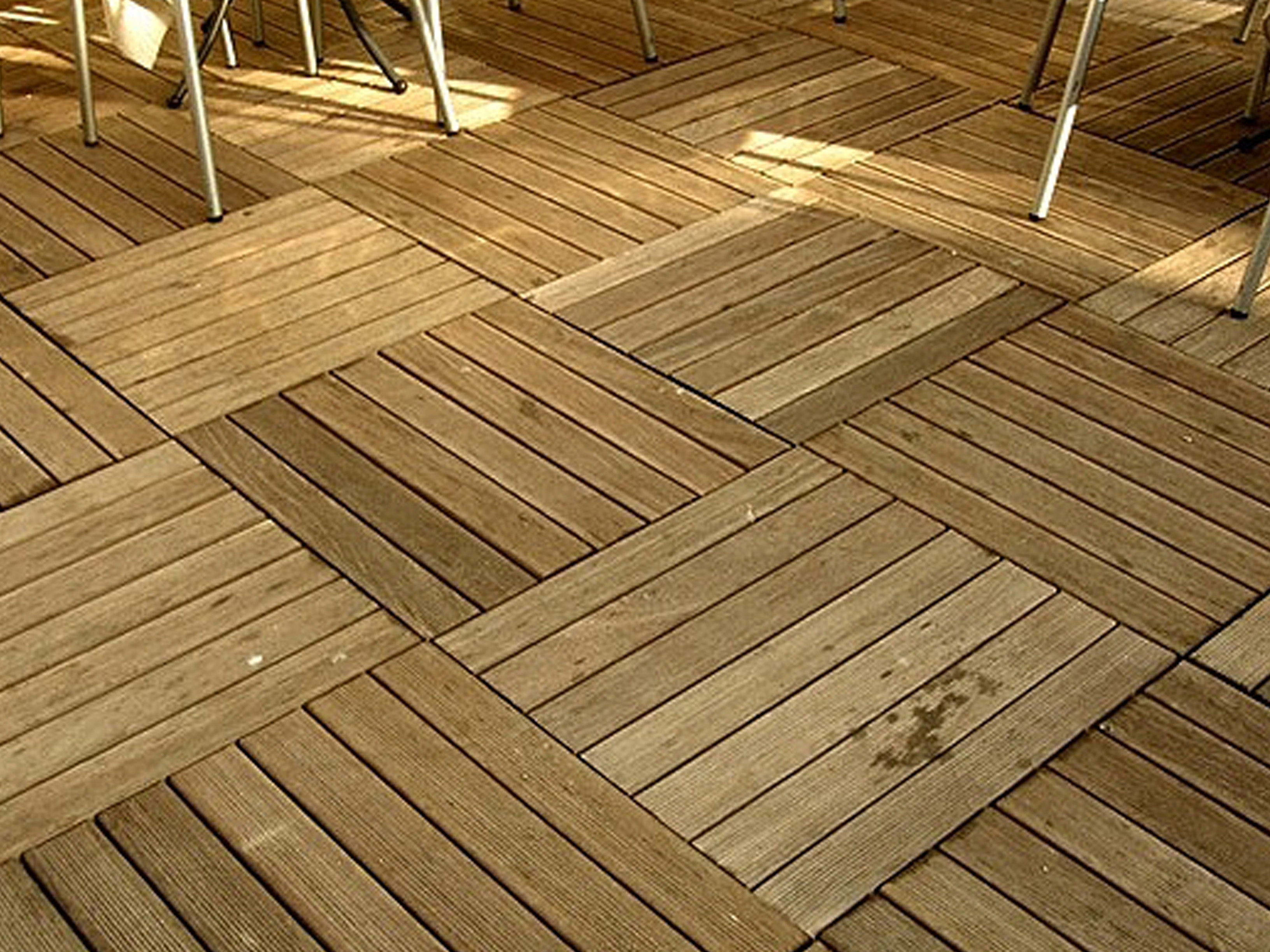 pavimento-legno tavole precomposte o quadrotte